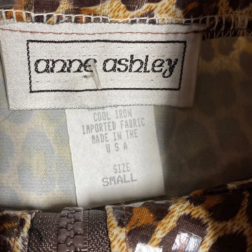 Anne Ashley Cheetah Full Zip Jacket Size Small NEW